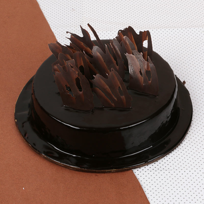 Eggless Dark Chocolate Truffle Cake