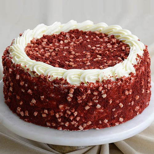 Round Shape Red Velvet Nutties Cake