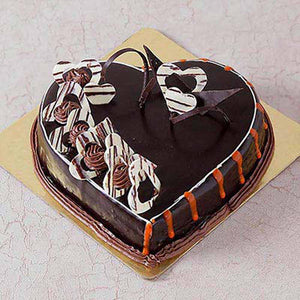 Eggless Chocolate Heart Shape Cake