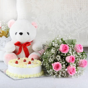 Bouquet of Roses and Pineapple Cake with Teddy