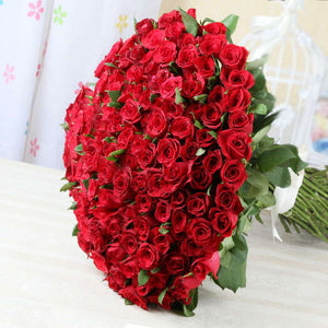 Bouquet of Hundred Red Roses