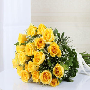 Bouquet of Alluring Yellow Roses