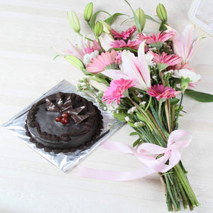 Delightful Flowers Bouquet with Chocolate Cake