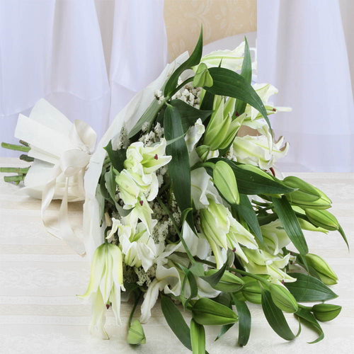 White Lilies Tissue Bouquet