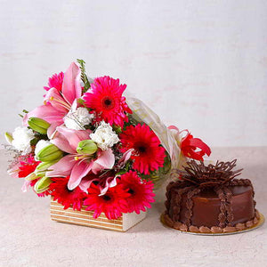 Pink Lilies and Gerberas Bouquet with Chocolate Cake