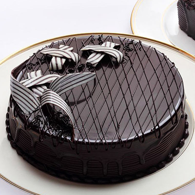 Chocolate truffle cake | Ganache cake | Order cake online Bangalore –  Liliyum Patisserie & Cafe