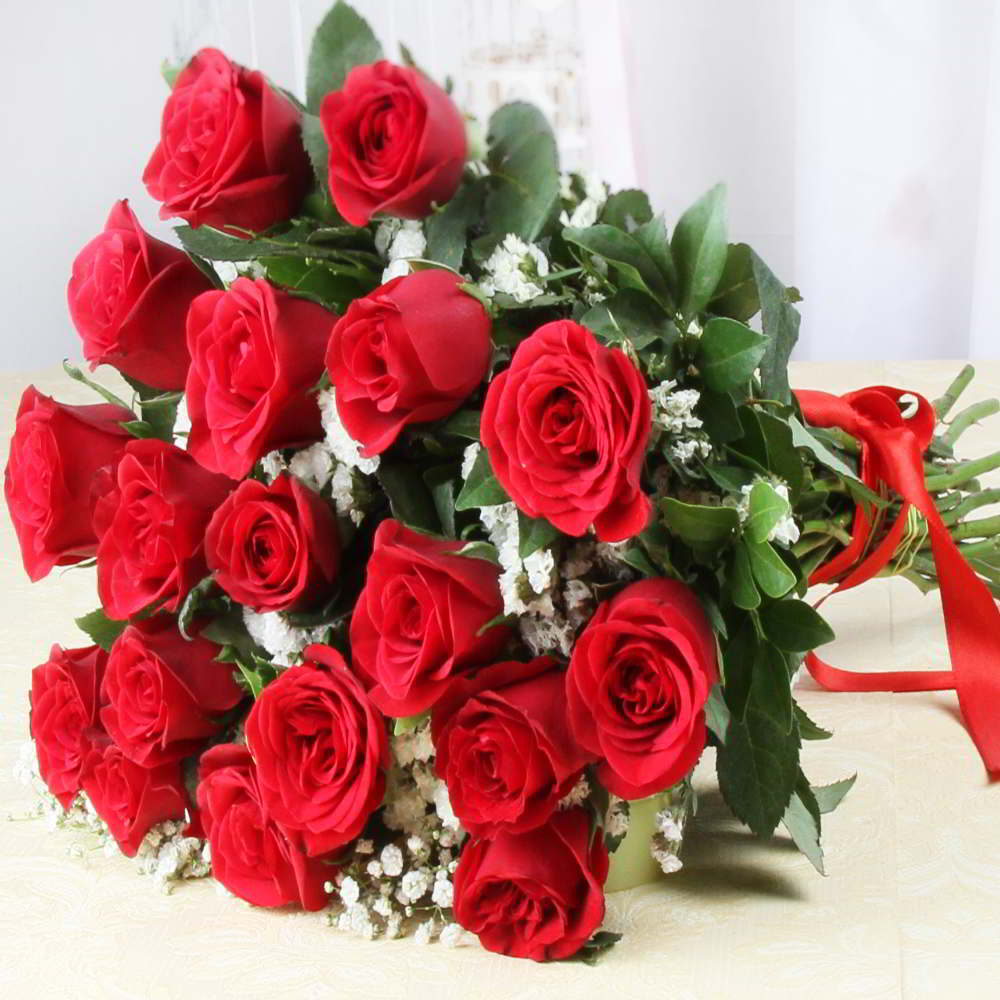 Bouquet of Eighteen Red Roses