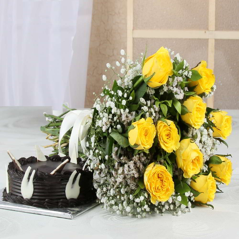Bouquet of Yellow Roses with Half Kg Chocolate Cake