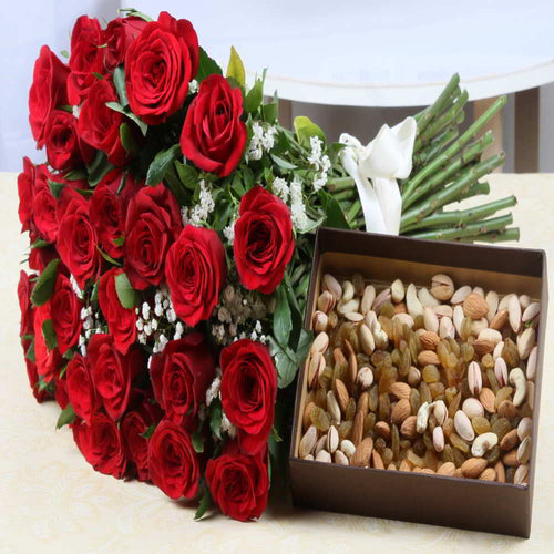 Thirty Red Color Roses Bunch with Assorted Dry Fruits