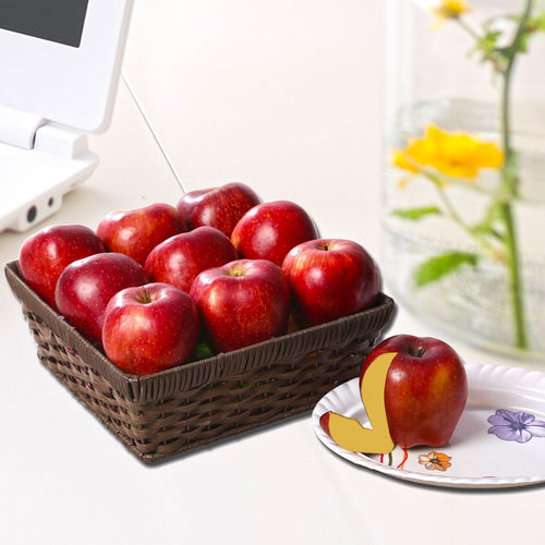 2 kg Apples arranged in a Basket